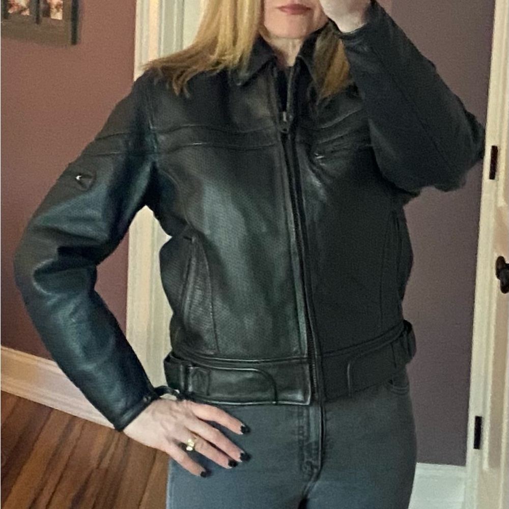 Joe Rocket Size Small Men’s Black Leather Motorcycle Jacket (or Medium Women’s)